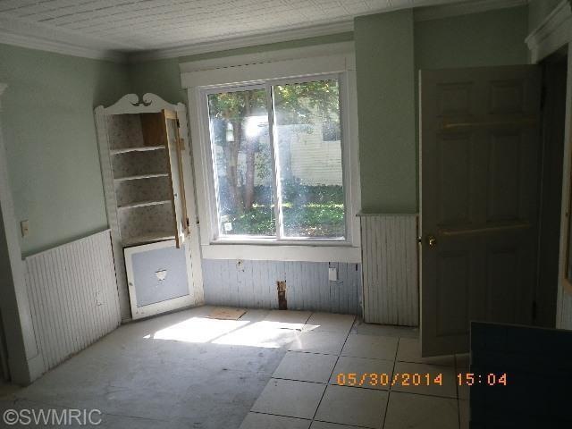 1620 N 5th St, Niles, MI 49120 - photo 1