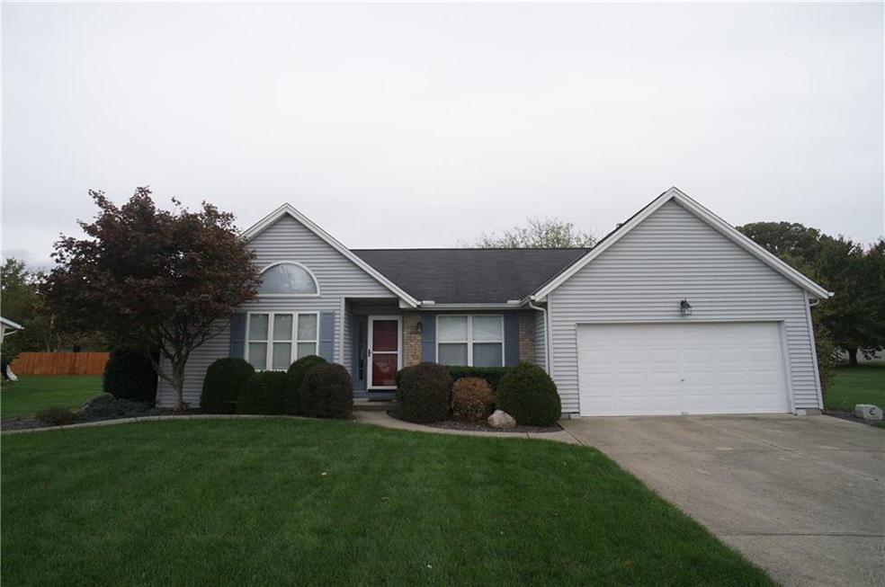 350 Meadow Lark Ln, Batesville, IN 47006 - photo 1