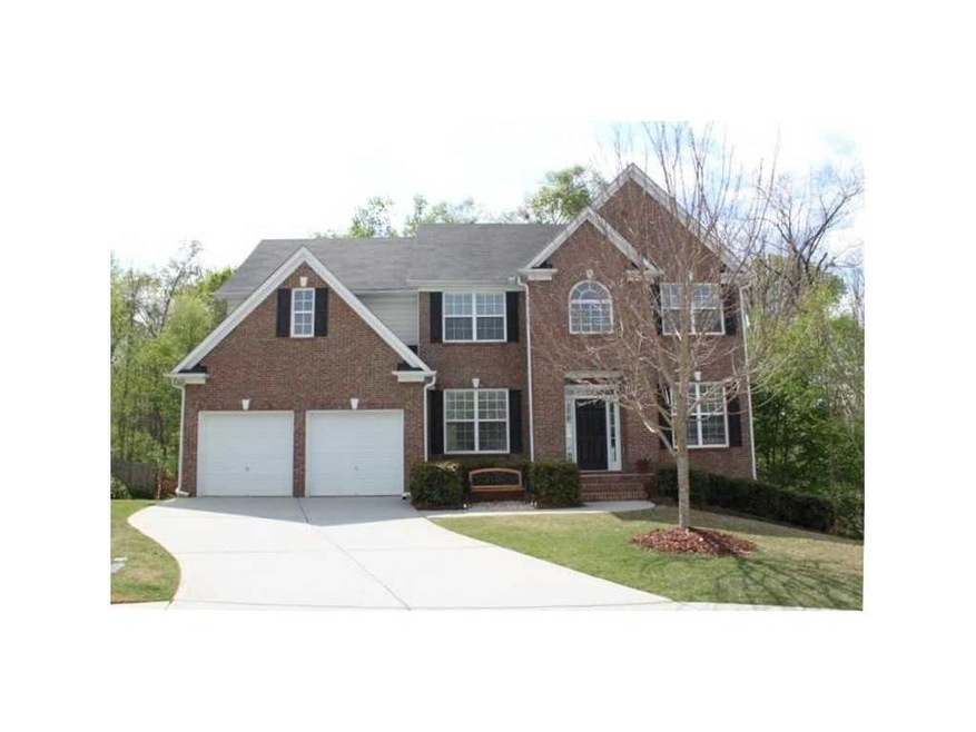 3902 Roxfield Dr, Buford, GA 30518 - photo 1