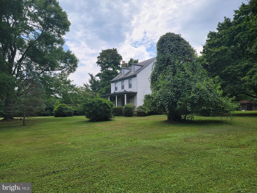 225 N Bohemia Ave, Cecilton, MD 21913 - photo 1