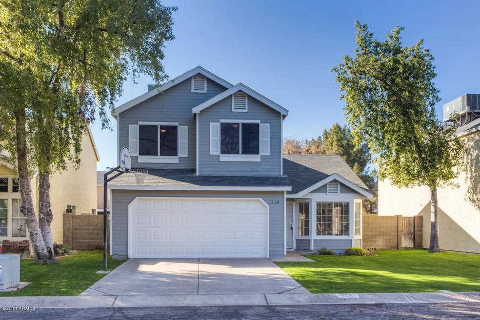 218 S Rush Cir E, Chandler, AZ 85226 - photo 1