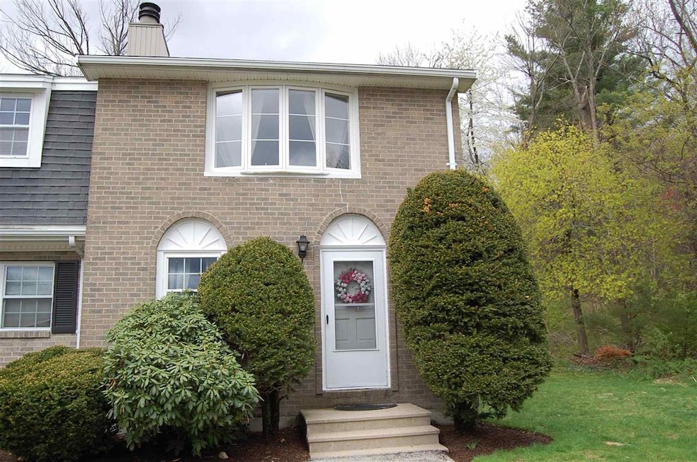 56 Fieldstone Dr, Londonderry, NH 03053 - photo 1