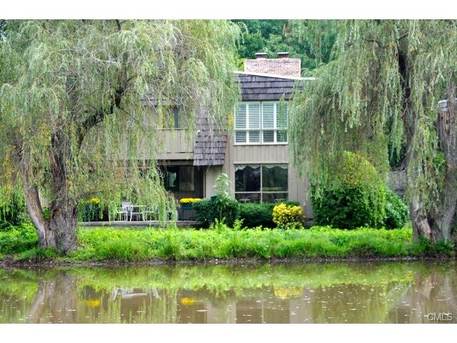 32 Gillies Ln, Norwalk, CT 06854 - photo 1