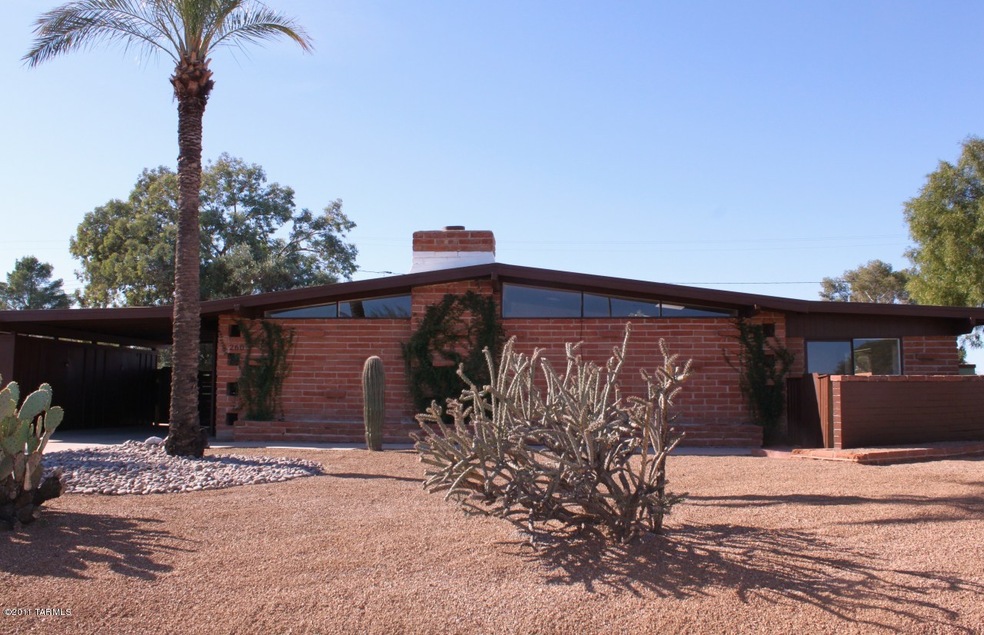Mid-Century Modern Burnt Adobe Home!