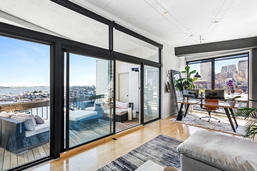 63 Atlantic Ave unit 7A, Boston, MA 02110 - photo 1