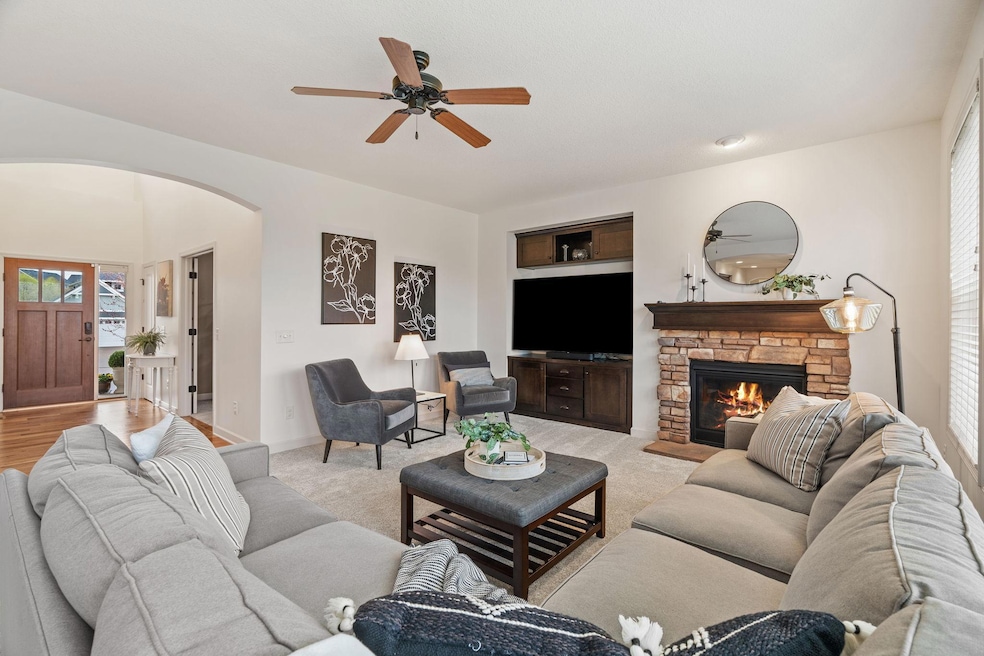 Sold $660,000 • Co-Listing Agent