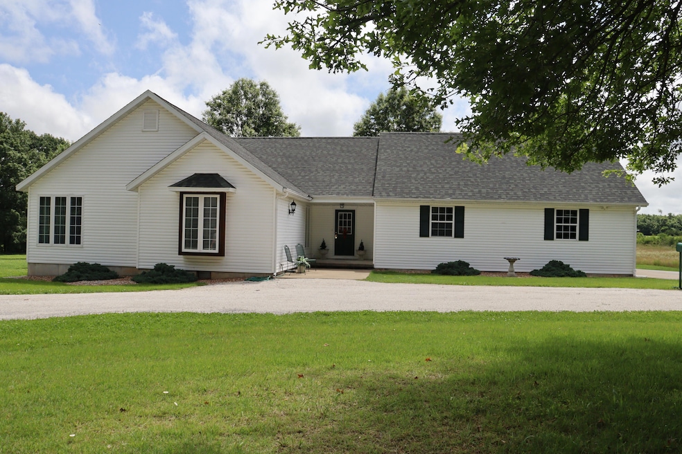 For Sale $465,000 • Co-Listing Agent