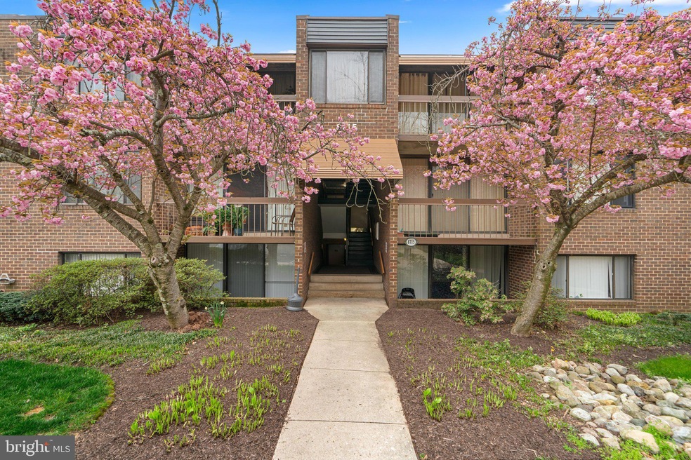 8715 Hayshed Ln unit 21, Columbia, MD 21045 - photo 1