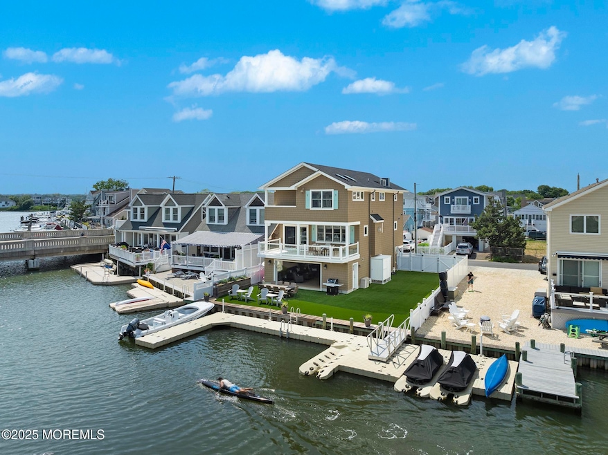 Waterfront Living!