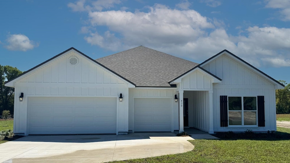 305 Golden Loop, Crawfordville, FL 32327 - photo 1