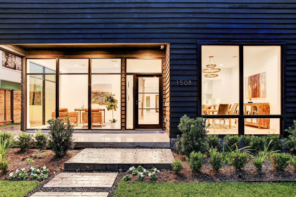 1508 Kipling St, Houston, TX 77006 - photo 1