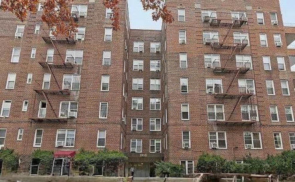 2800 Coyle St unit 201, Brooklyn, NY 11235 - photo 1