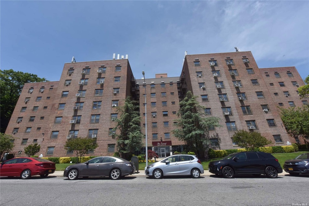 202-35 Foothill Ave unit A65, Hollis, NY 11423 - photo 1