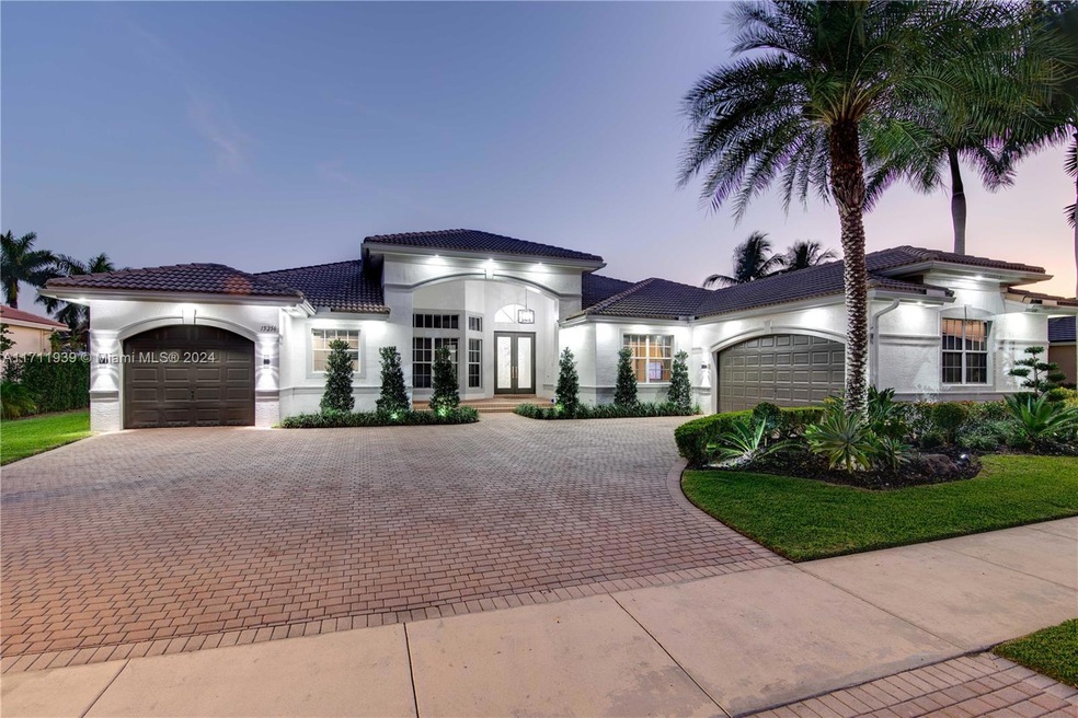 15256 SW 37th St, Davie, FL 33331 - photo 1