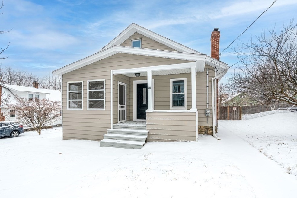 10 Cutting Ave, Worcester, MA 01606 - photo 1