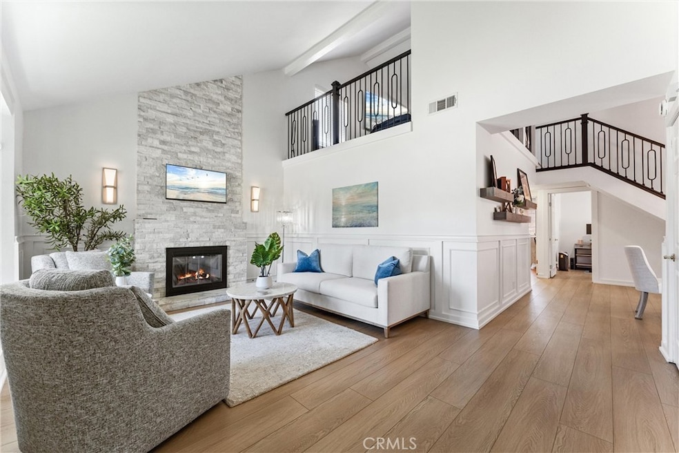 For Sale $1,250,000 • Co-Listing Agent