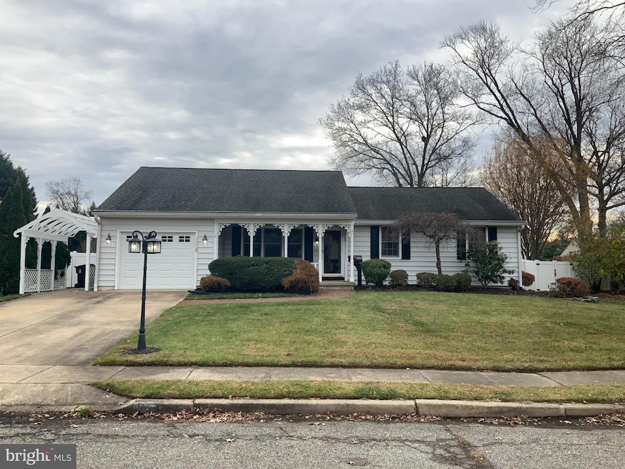 228 Aqua Ln, Delran, NJ 08075 - photo 1