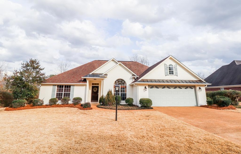 606 Butler Dr, Oxford, MS 38655 - photo 1