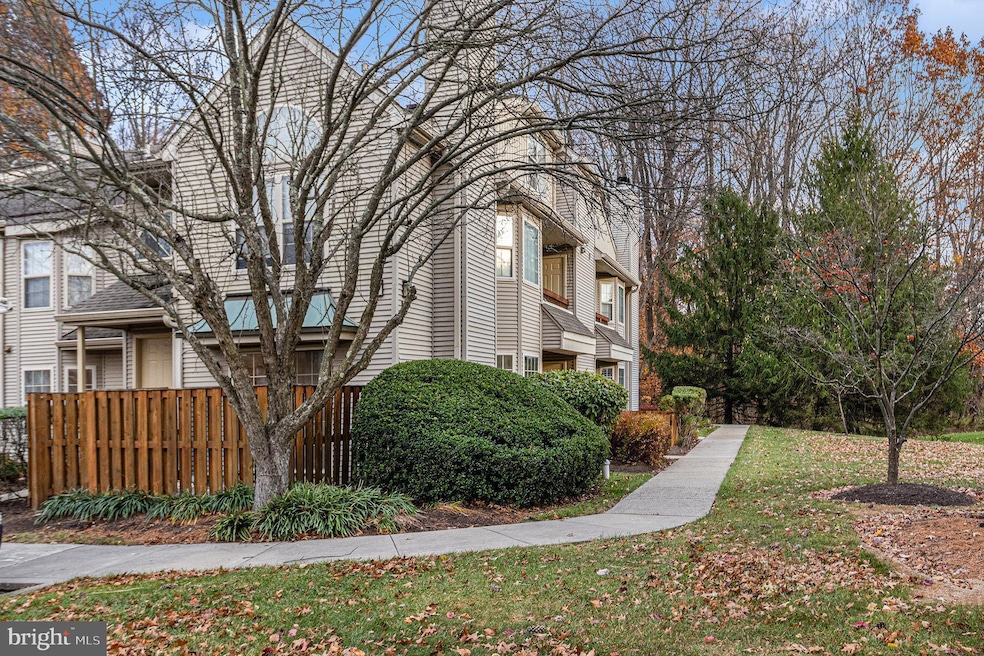 1707 Covington Rd unit 167, Yardley, PA 19067 - photo 1