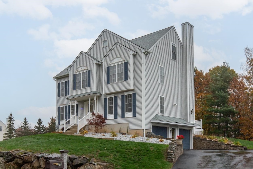 Under Contract $769,900