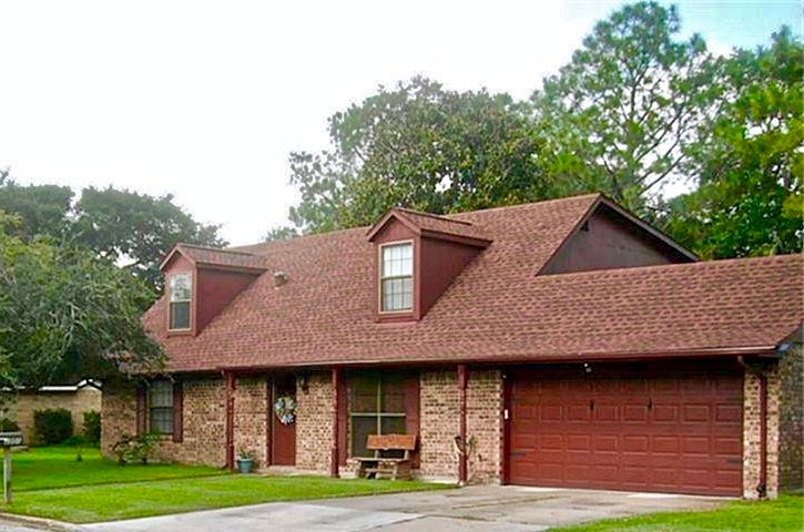 3301 La Vista Ave, Bay City, TX 77414 - photo 1