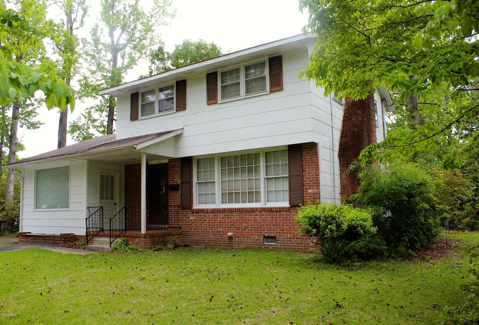 817 Edgewood Dr, Jacksonville, NC 28540 - photo 1