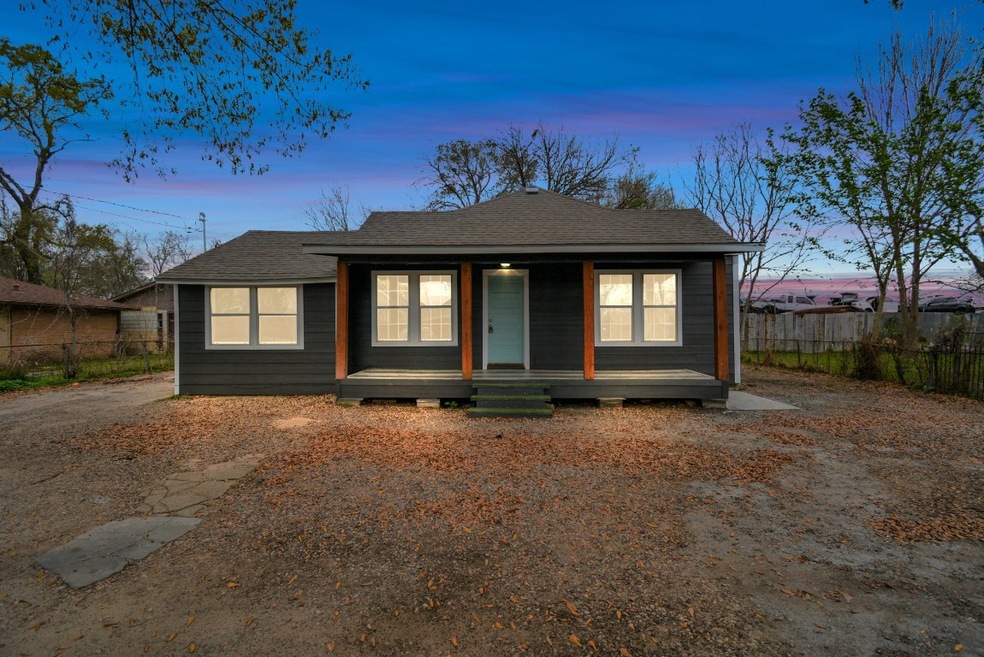 2625 Mcdaniel St, Houston, TX 77093 - photo 1