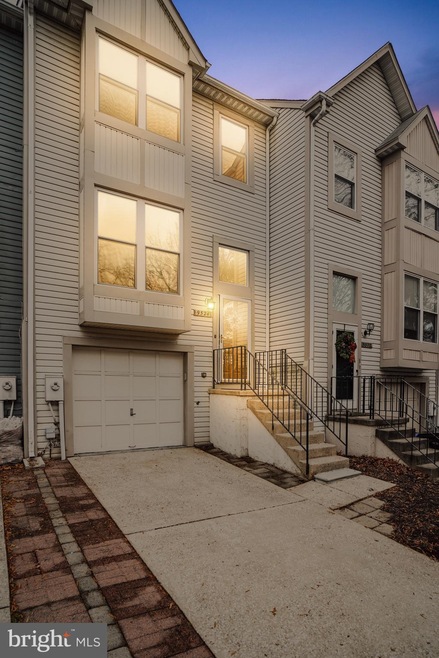 9524 Clocktower Ln, Columbia, MD 21046 - photo 1