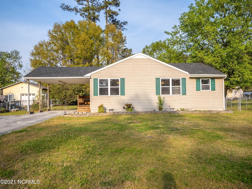 602 Williams St, Jacksonville, NC 28540 - photo 1