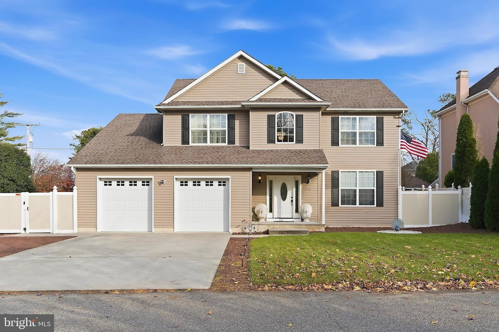 912 Hannibal St, Toms River, NJ 08757 - photo 1