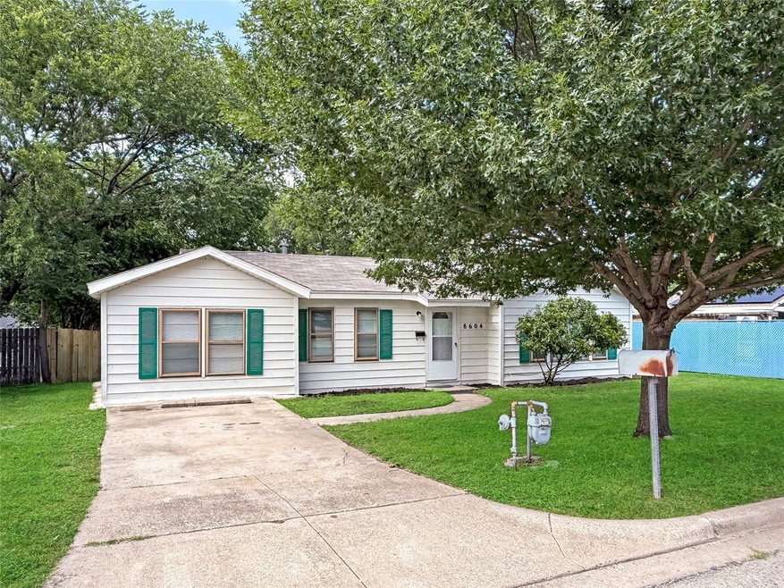 8604 Ronnie St, Fort Worth, TX 76108 - photo 1