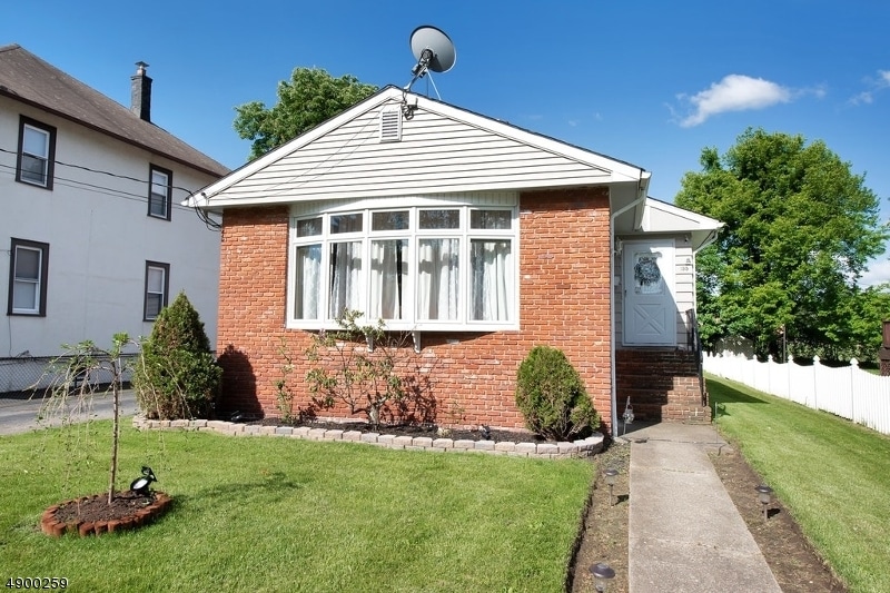 155 Kanouse St, Boonton, NJ 07005 - photo 1