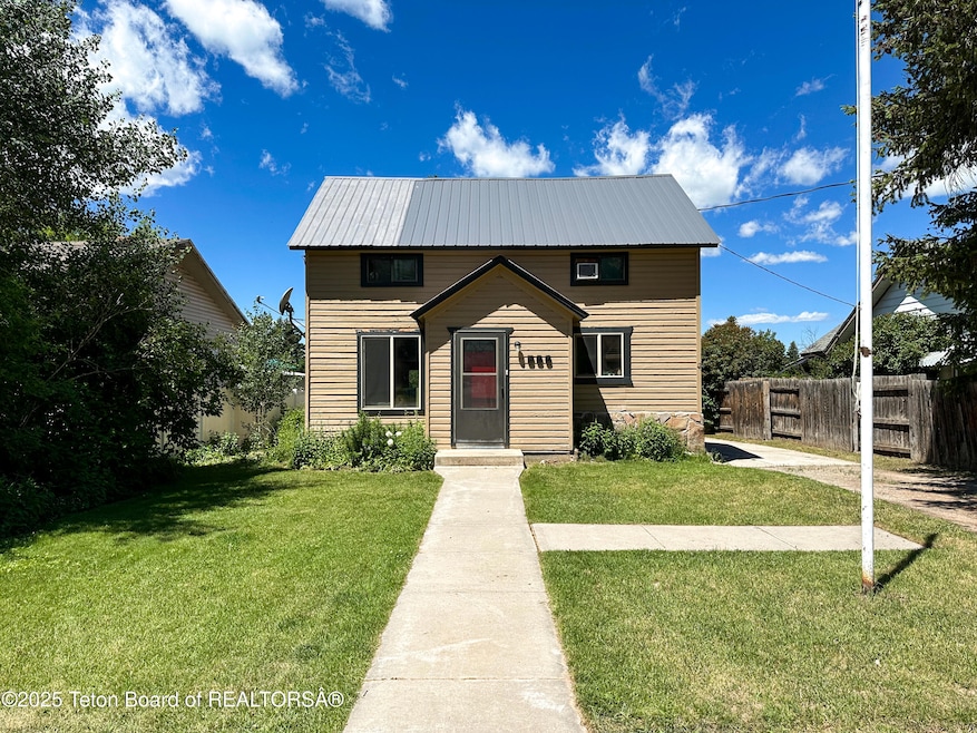 Pending $365,000 • Co-Listing Agent