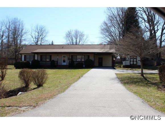 188 Brookside Dr, Hendersonville, NC 28792 - photo 1