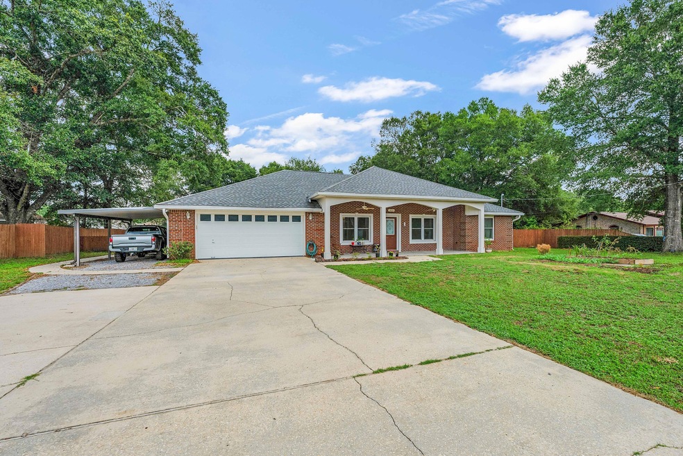 3059 Skyline Dr, Crestview, FL 32539 - photo 1