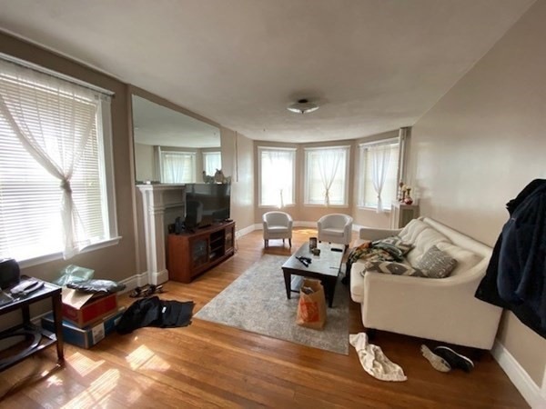 155 Coolidge St unit 1, Brookline, MA 02446 - photo 1