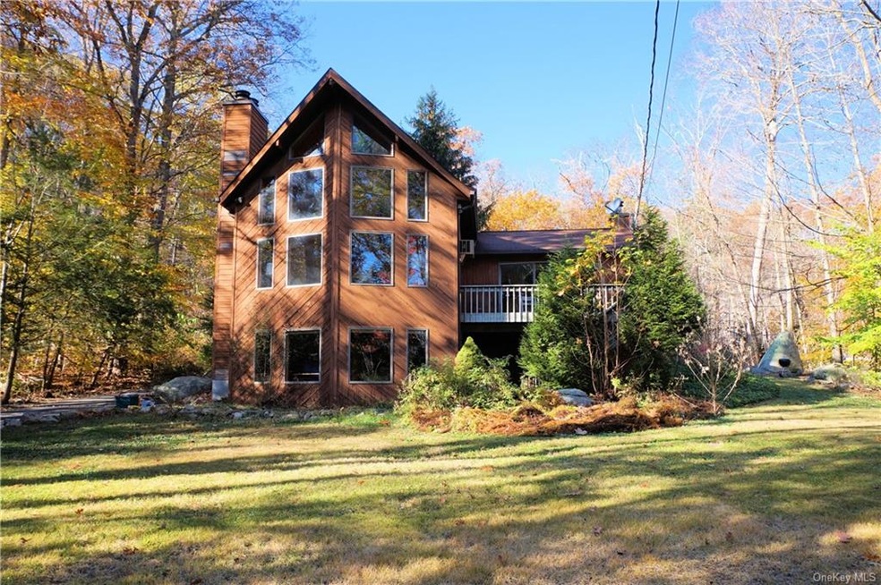 79 Old Forge Dr, Carmel, NY 10512 - photo 1