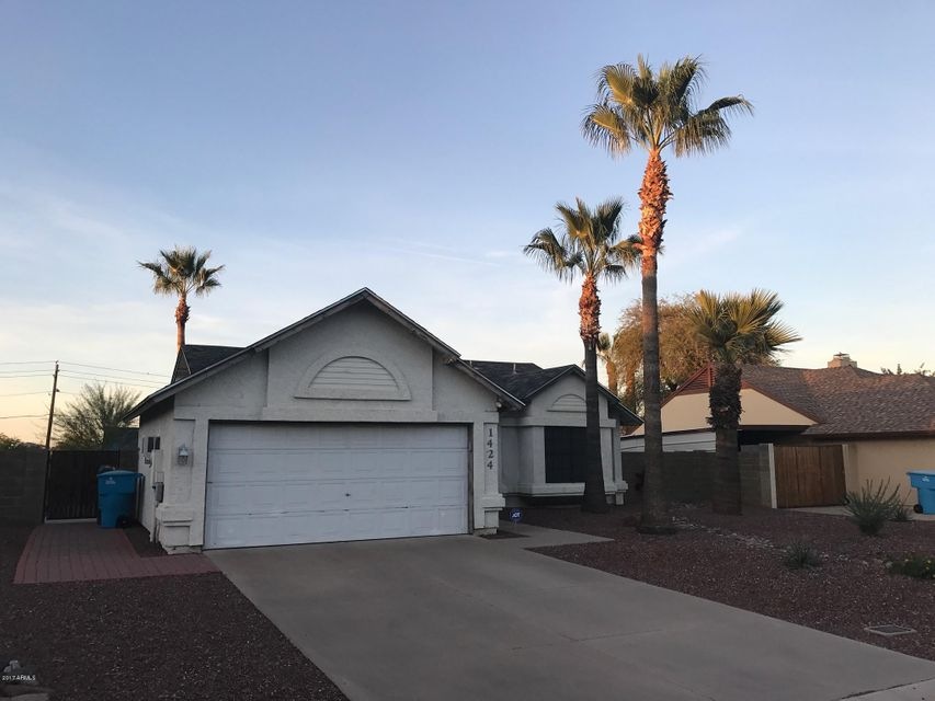 1424 E Le Marche Ave