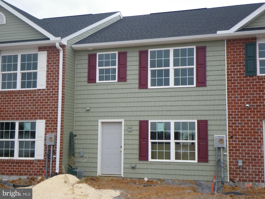 463 Lantern Ln, Chambersburg, PA 17201 - photo 1