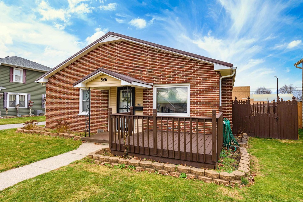 346 W 15th St, Auburn, IN 46706 - photo 1