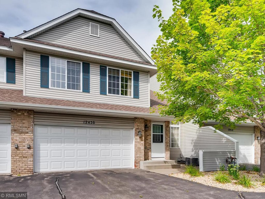 12438 74th Ave N Maple Grove-001-008-Exterior Fron