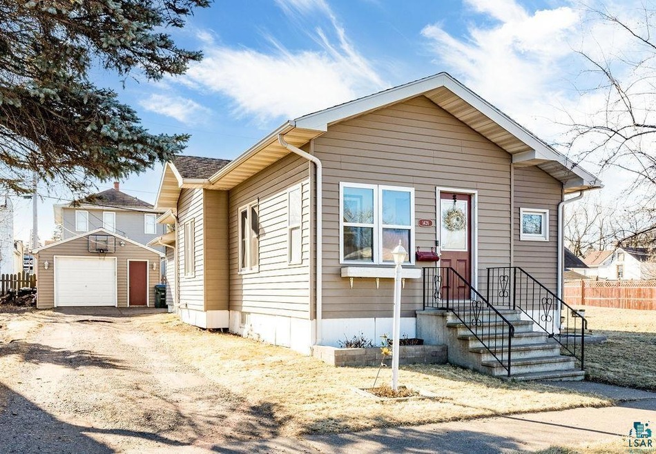 1426 Avenue C, Cloquet, MN 55720 - photo 1