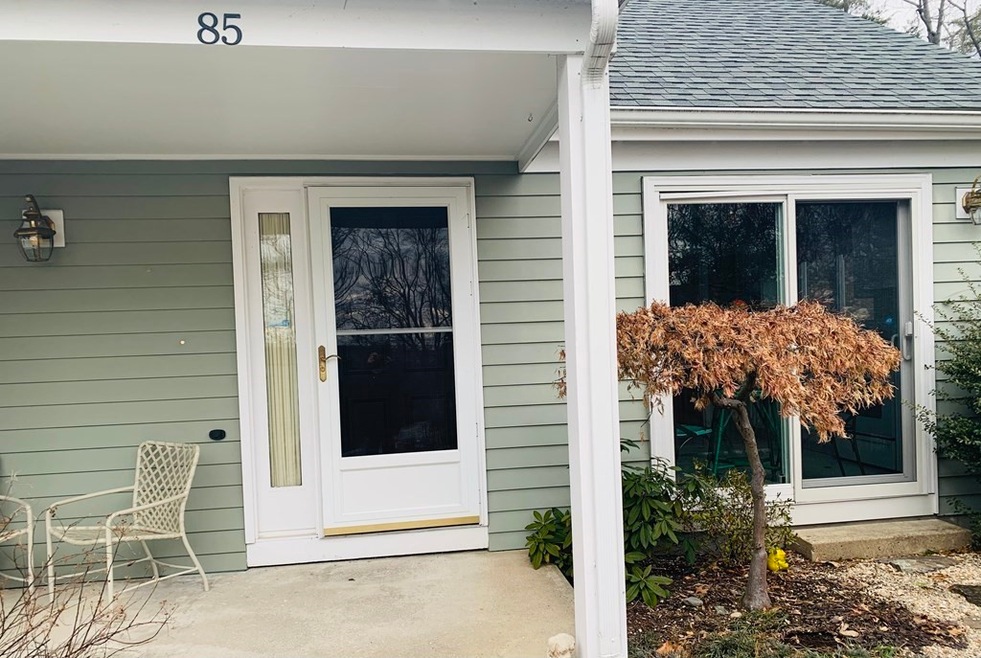 85 Fifer Ln, Lexington, MA 02420 - photo 1