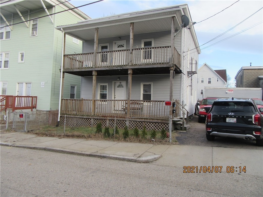 48 Parker St, Woonsocket, RI 02895 - photo 1