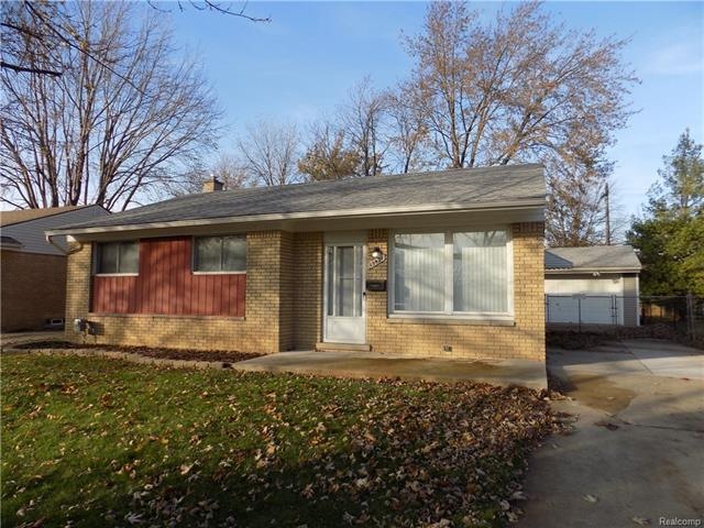 15421 Roycroft St, Roseville, MI 48066 - photo 1