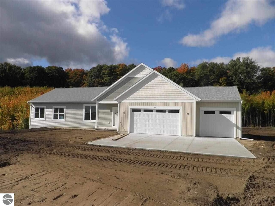 7522 E Meadows Dr unit 9, Cedar, MI 49621 - photo 1