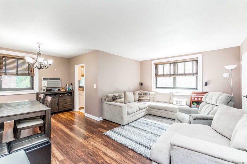 57-09 246th Crescent unit Upper, Little Neck, NY 11362 - photo 1