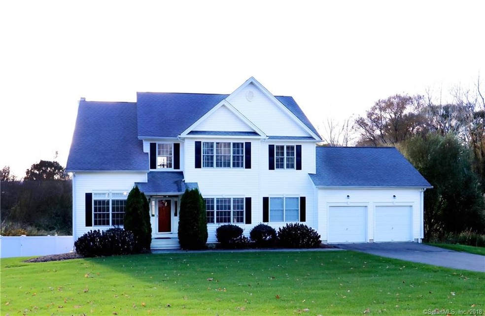 74 Saranac Rd, Milford, CT 06461 - photo 1