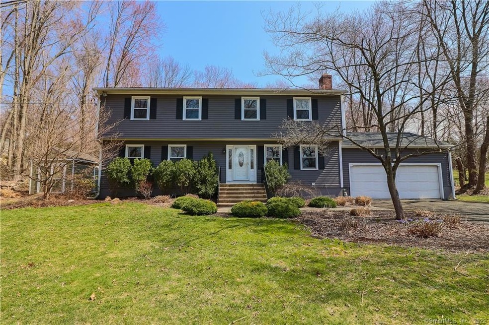 193 Putting Green Rd, Trumbull, CT 06611 - photo 1