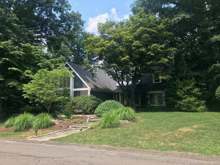 10 Janson Dr unit Westport, Westport, CT 06880 - photo 1